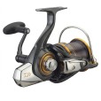Kołowrotek Daiwa Emblem Surf 45 SCW QD - widok z tyłu (wizualizacja)